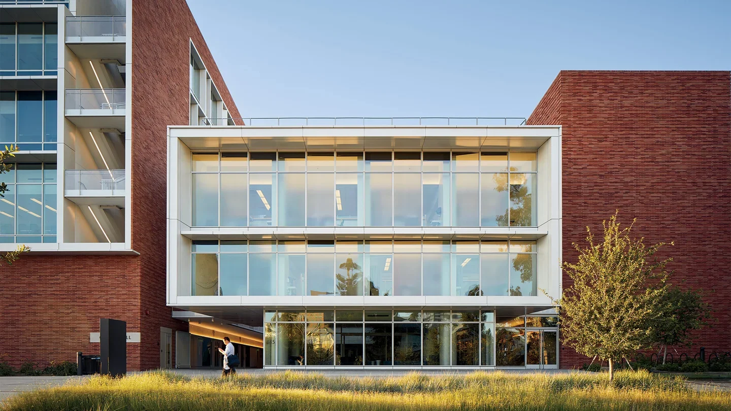 Geffen Hall