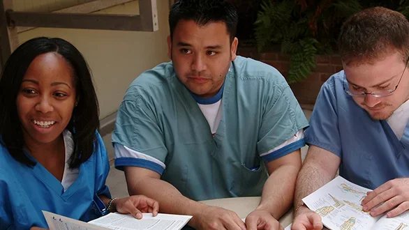 DGSOM trainees working together