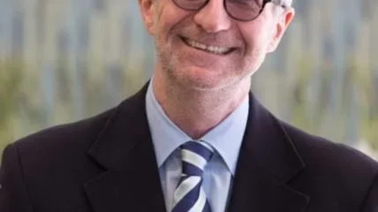 Head shot of Dr. Emanuel Maidenberg