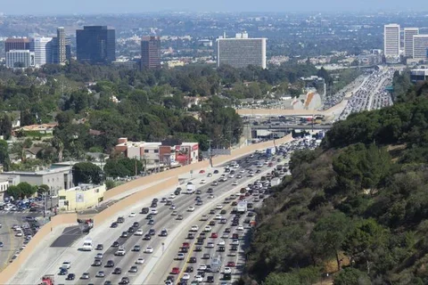 Avoid LA Traffic