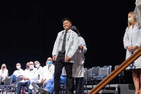 Becoming a Doctor: Nichole Legaspi at White Coat ceremony