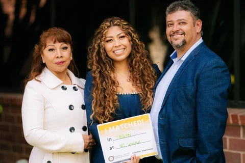 Rocio Garcia Quinteros and her parents