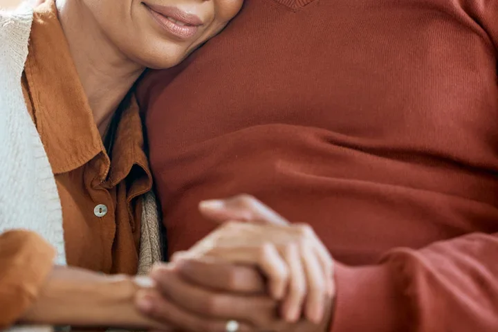 Frontotemporal Dementia (FTD) Support Group Elderly Couple Cuddling