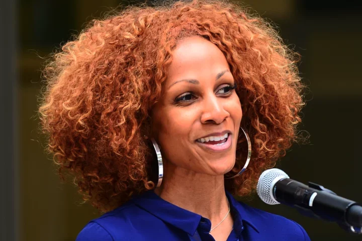 Dr. Chandra Smart speaking at the Award for Excellence in Teaching Ceremony