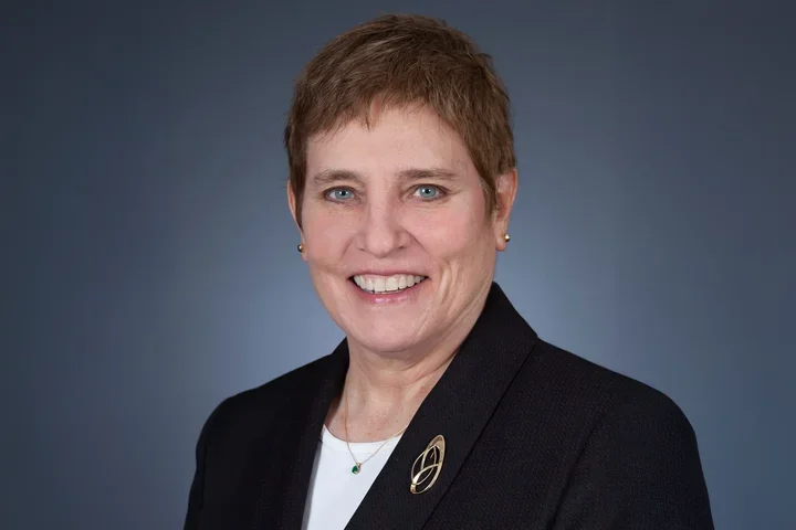 Headshot of Katherine Andriole