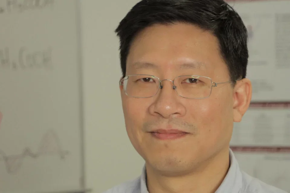 Infection Disease Expert Otto Yang UCLA Medical School Headshot
