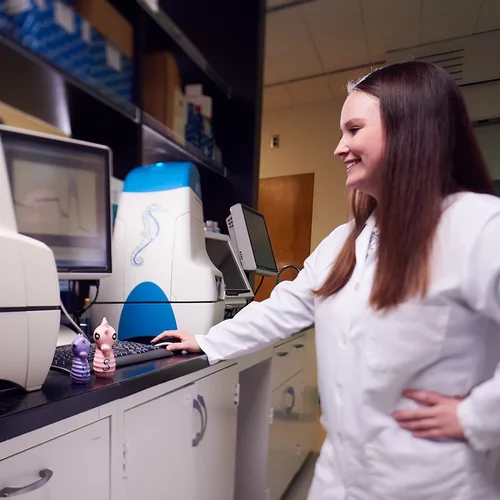 Metabolism & Mitochondrial Core Full Services Lab