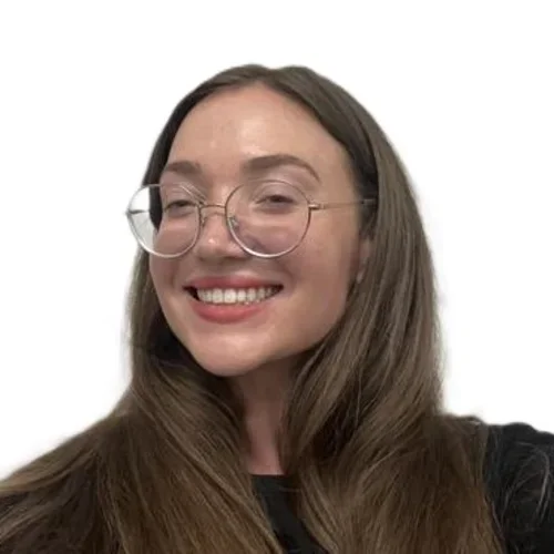 Lydia Albrecht Headshot