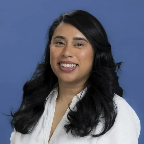 Karla Torrento Headshot 
