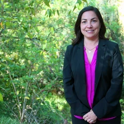 Cindy Cordova Headshot