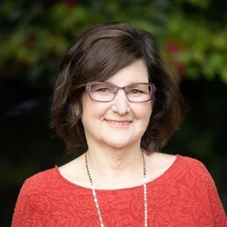 Emilie Marcus Headshot