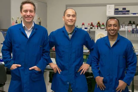UCLA cancer researchers and study co-authors Evan Abt PhD, Thuc Le PhD and Khalid Rashid PhD