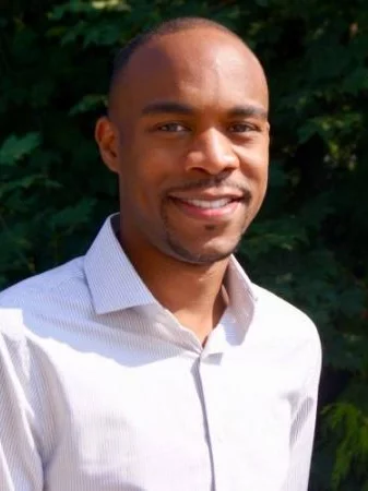 Julian McNeil