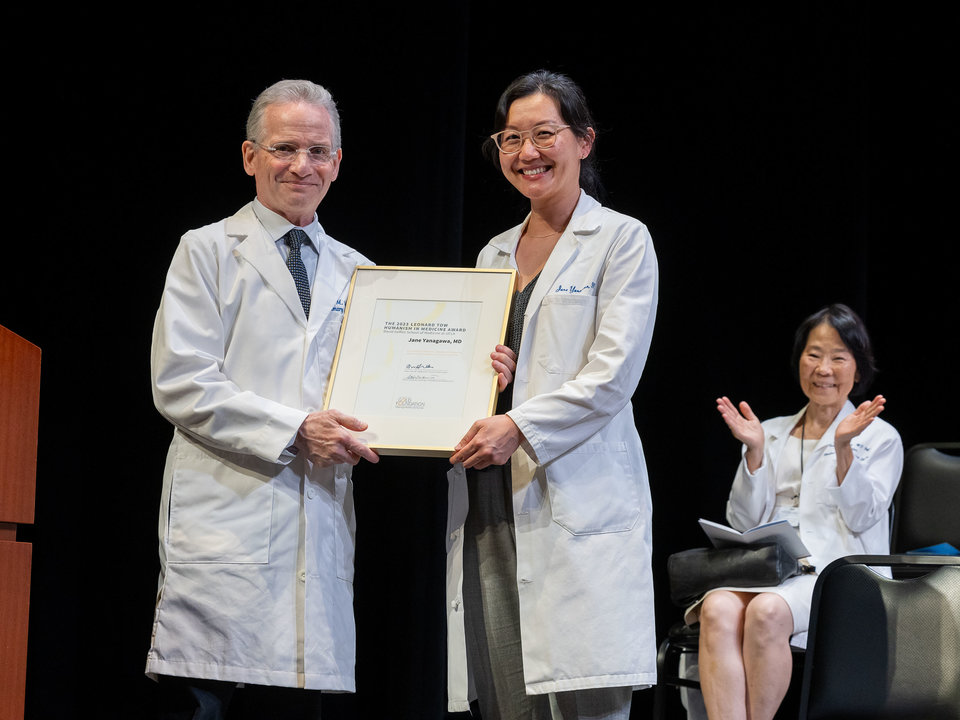 Drs. Steven Dubinett and Jane Yanagawa, recipient of the Tow Award